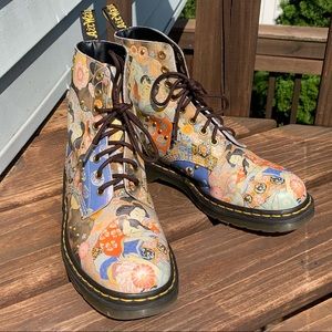 Dr Martens, size 9 (US), multicolor, brown laces